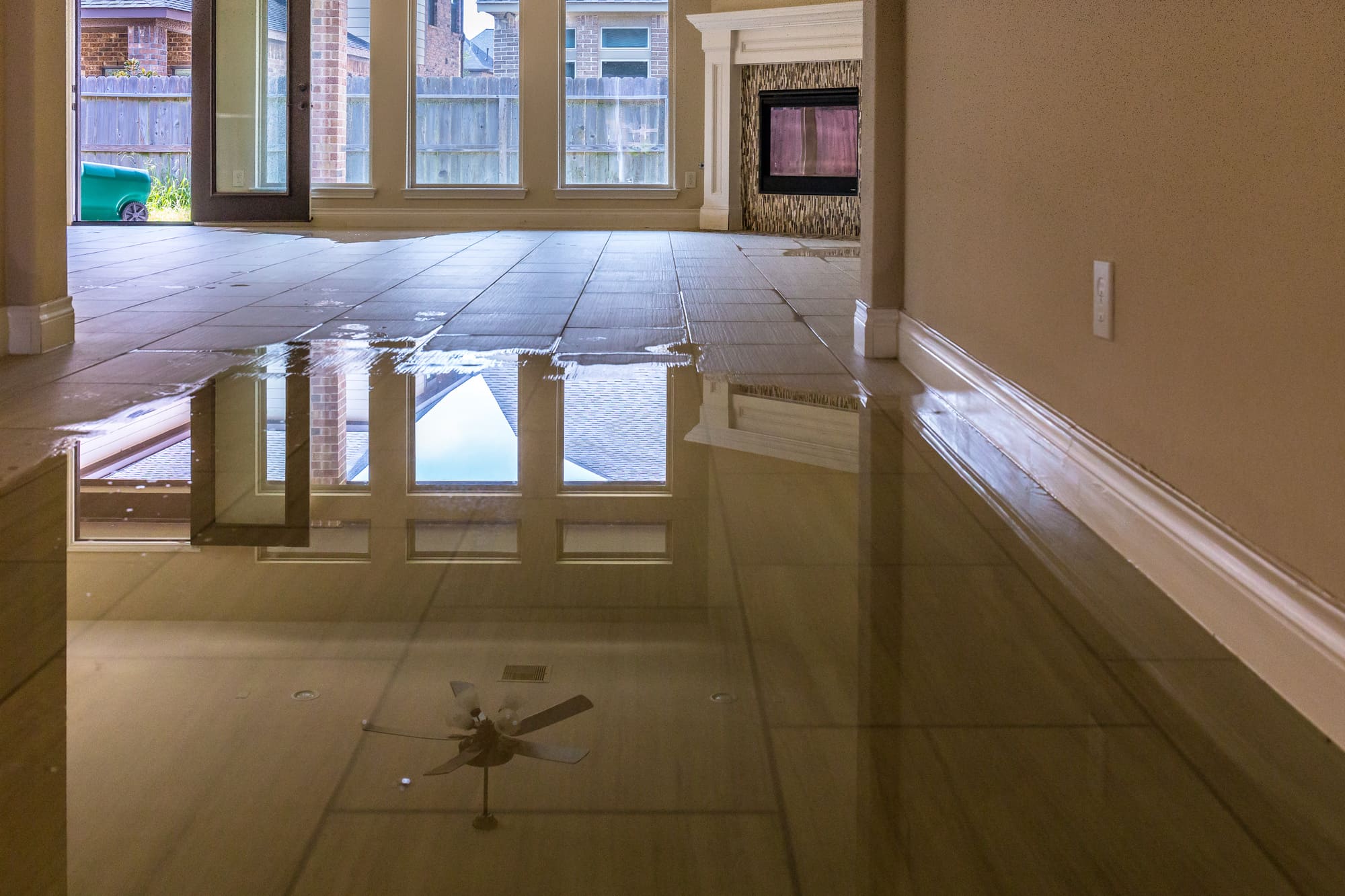 TOP 6 COMMERCIAL WATER DAMAGE CAUSES